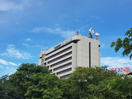 Hotel Summit Circle Cebu