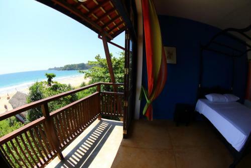 Hotel Talalla Bay Beach