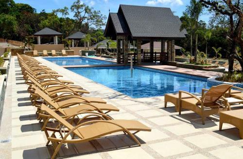 Hotel Coron Westown Resort