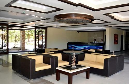 Hotel Coron Westown Resort