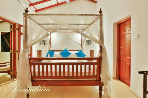 Villa Amandhira