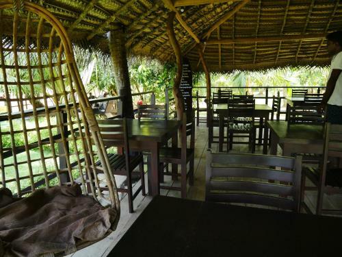 Hideaway Lodge