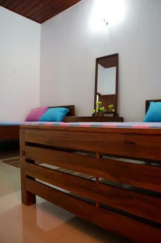Hostal Safari Den Tissamaharama