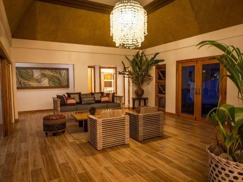 Aparthotel Vida Homes Condo Resort