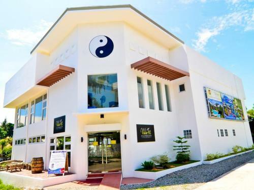Aparthotel Vida Homes Condo Resort
