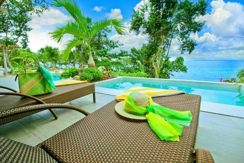 Hotel Bohol Shores