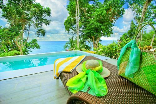 Hotel Bohol Shores