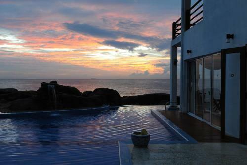 Hotel Land's End Villa