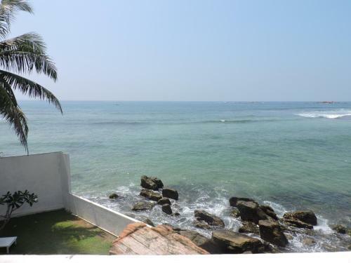 Bed & Breakfast Galle Henna Beach House