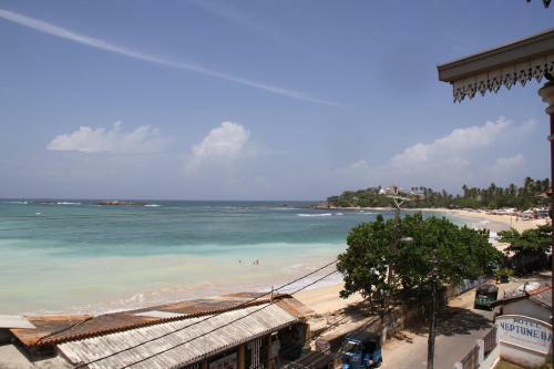 Yoho Hotel Neptune Bay