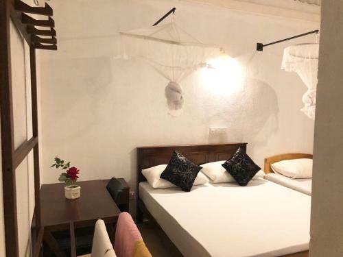 Hostal Holiday Inn Unawatuna