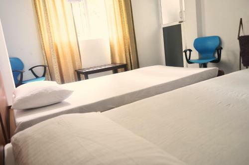 Hostal Holiday Inn Unawatuna