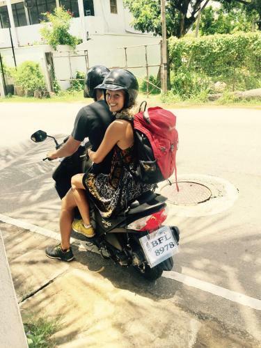 Hostal Holiday Inn Unawatuna