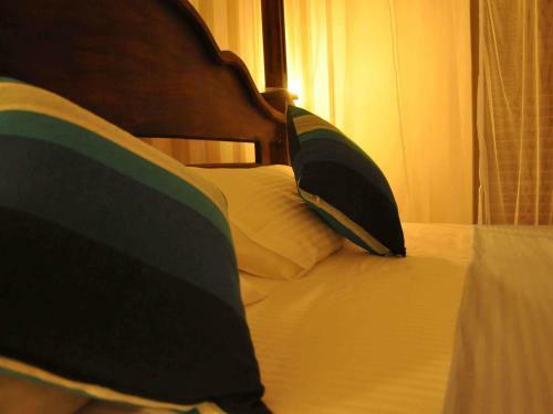Bed & Breakfast Helis Place