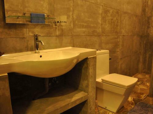 Bed & Breakfast Helis Place