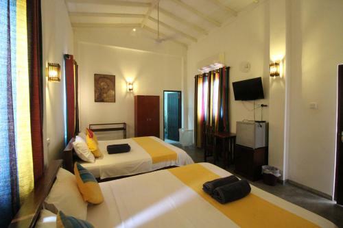 Hostal Santori