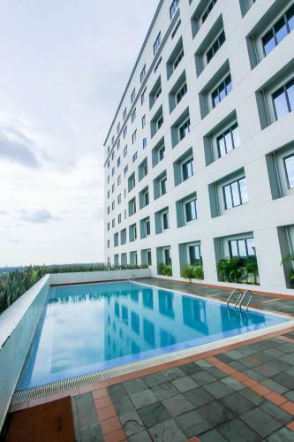 Crystal Crown Hotel Harbour View, Port Klang