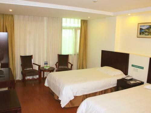 Greentree Inn Anhui Huainan Liulizhan Express Hotel