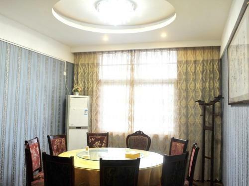 Greentree Inn Anhui Huainan Liulizhan Express Hotel