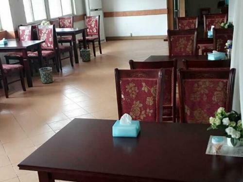 Greentree Inn Anhui Huainan Liulizhan Express Hotel