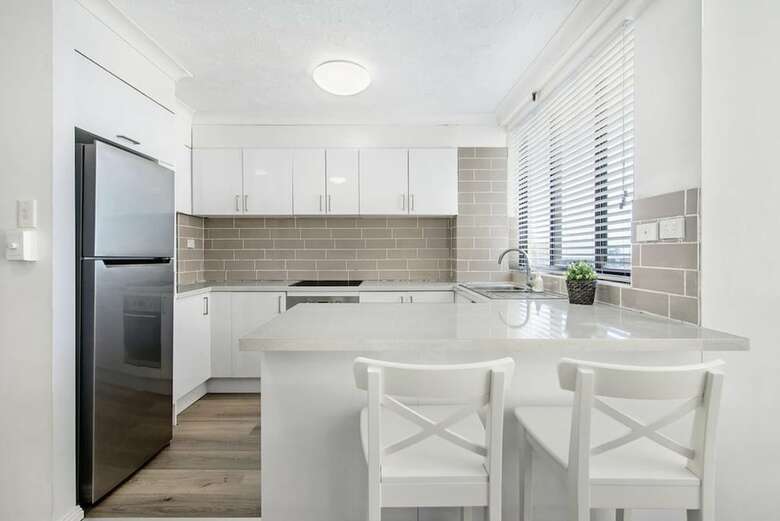 Hotel Beachcomber Surfers Paradise