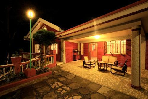 Bed & Breakfast The Red House