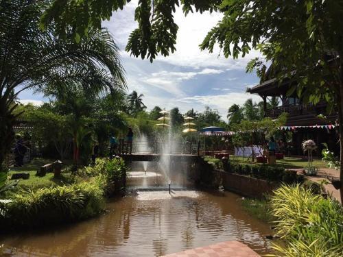 Hotel Ruean Thai Nai Bang Resort