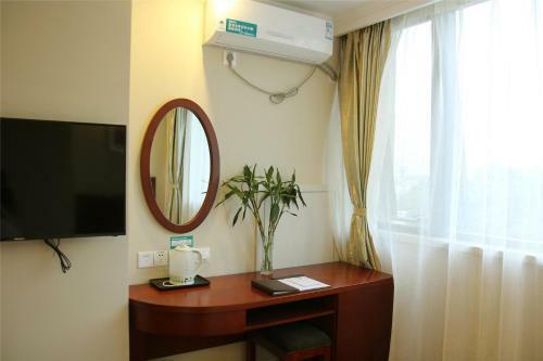 Greentree Inn Guangdong Shantou Changping Road Express Hotel