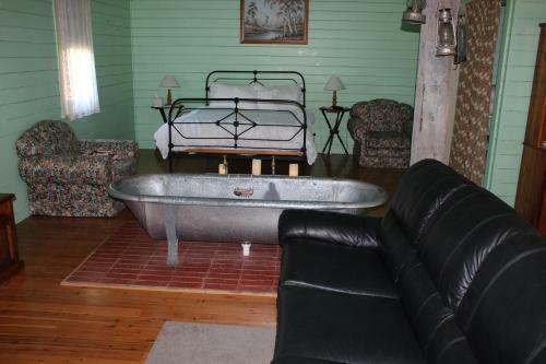 Bed & Breakfast Elinike Guest Cottages