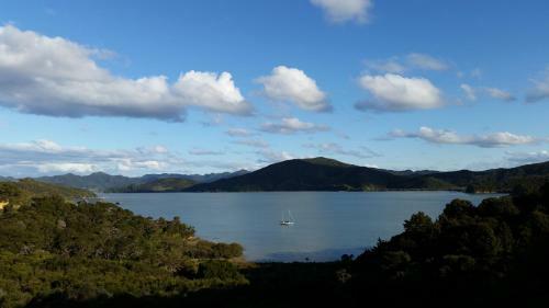 Hostal Waikare Retreat