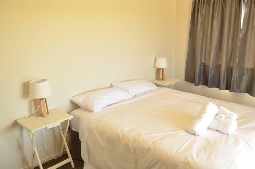 Hostal Weaver Estate Vineyard Cottages