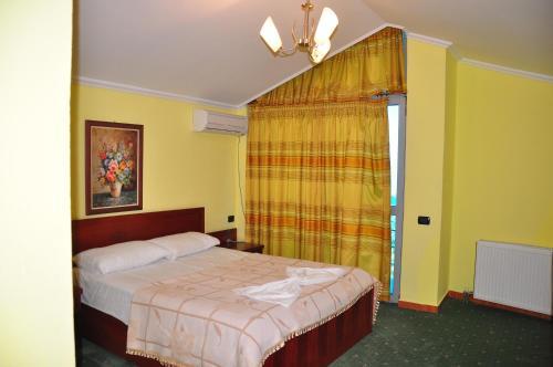 Hotel Dajti Park