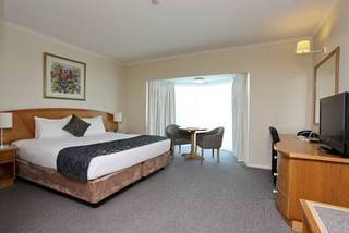 Quality Hotel Sheridan Plaza