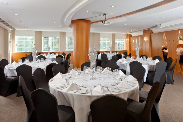 Hotel Radisson Suites (estudio)