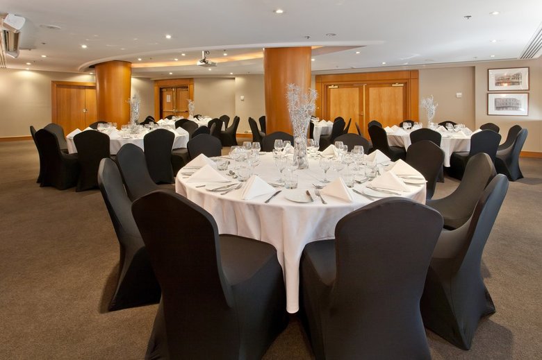 Hotel Radisson Suites (estudio)