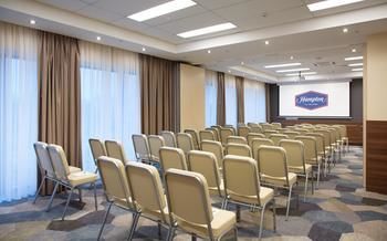 Hotel Hampton By Hilton Minsk City Centre
