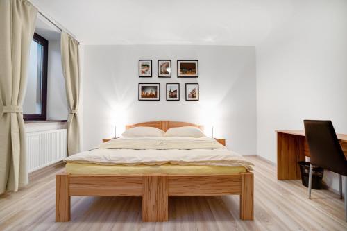 Hostal Penzion Kr�lovsk� Cesta