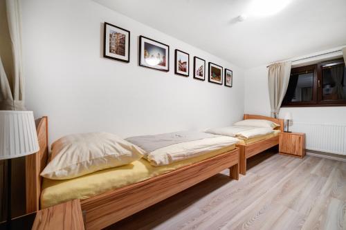Hostal Penzion Kr�lovsk� Cesta