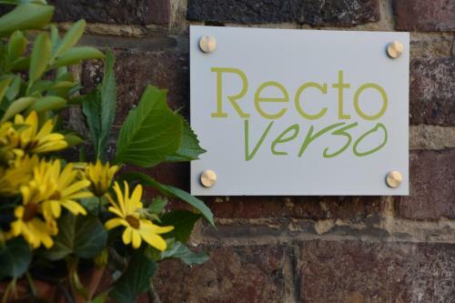 Hostal Rectoversovv