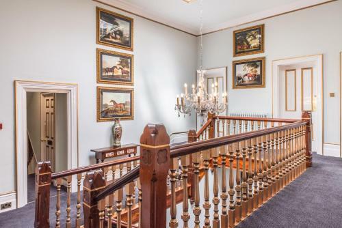 Derby Manor Hotel