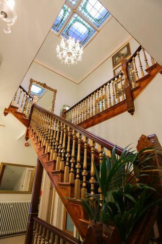 Derby Manor Hotel