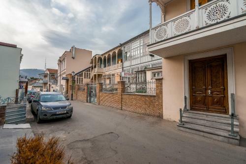 Sunny Day's Tbilisi