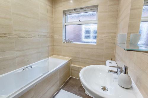 Chelmsford Executive Apartment