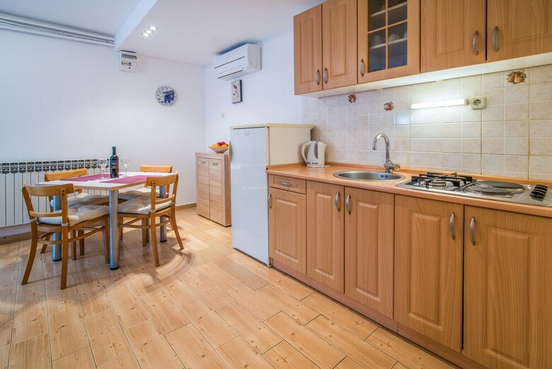 Apartments Rajko