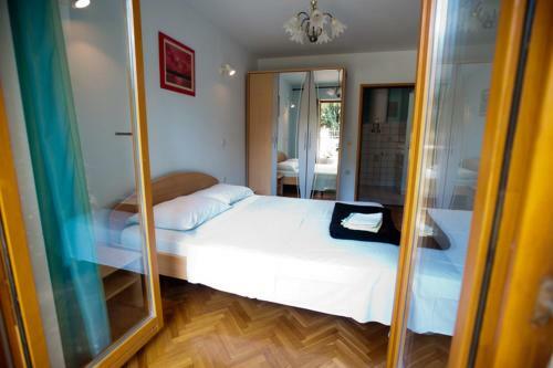 Apartments Marinko