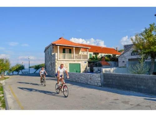 Apartments Ivica