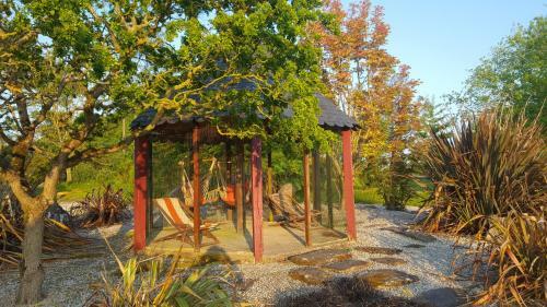 G�te Atypique Dans Une Chapelle