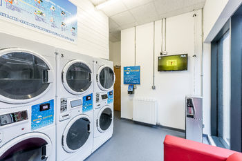 Albergue Destiny Student - Shrubhill