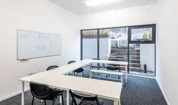 Albergue Destiny Student - Shrubhill