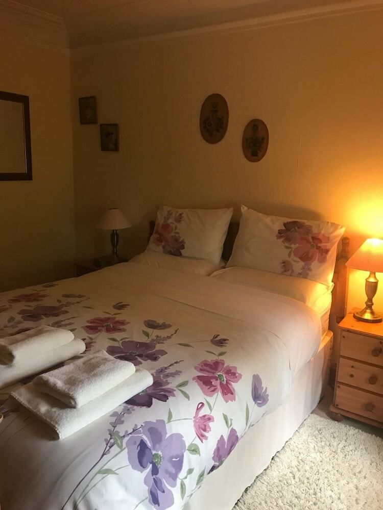 Hosefield Bed And Breakfast